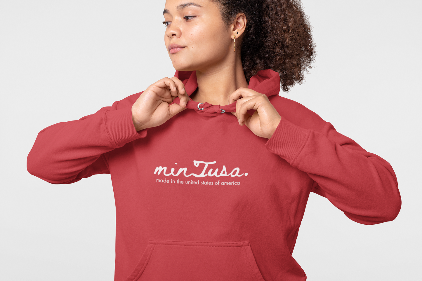 Classic minTusa Logo Cozy Unisex Hoodie – Perfect for Fall & Winter