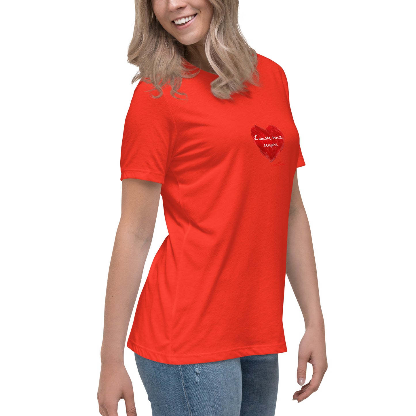 Love Always Wins, minTusa Women's Relaxed T-Shirt